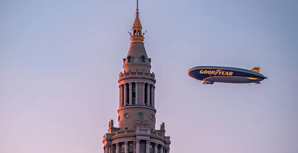 Fly Preterite What it's Like to Fly in a Goodyear Blimp