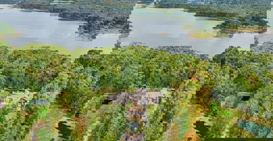 COURTESY HOWARD HANNA