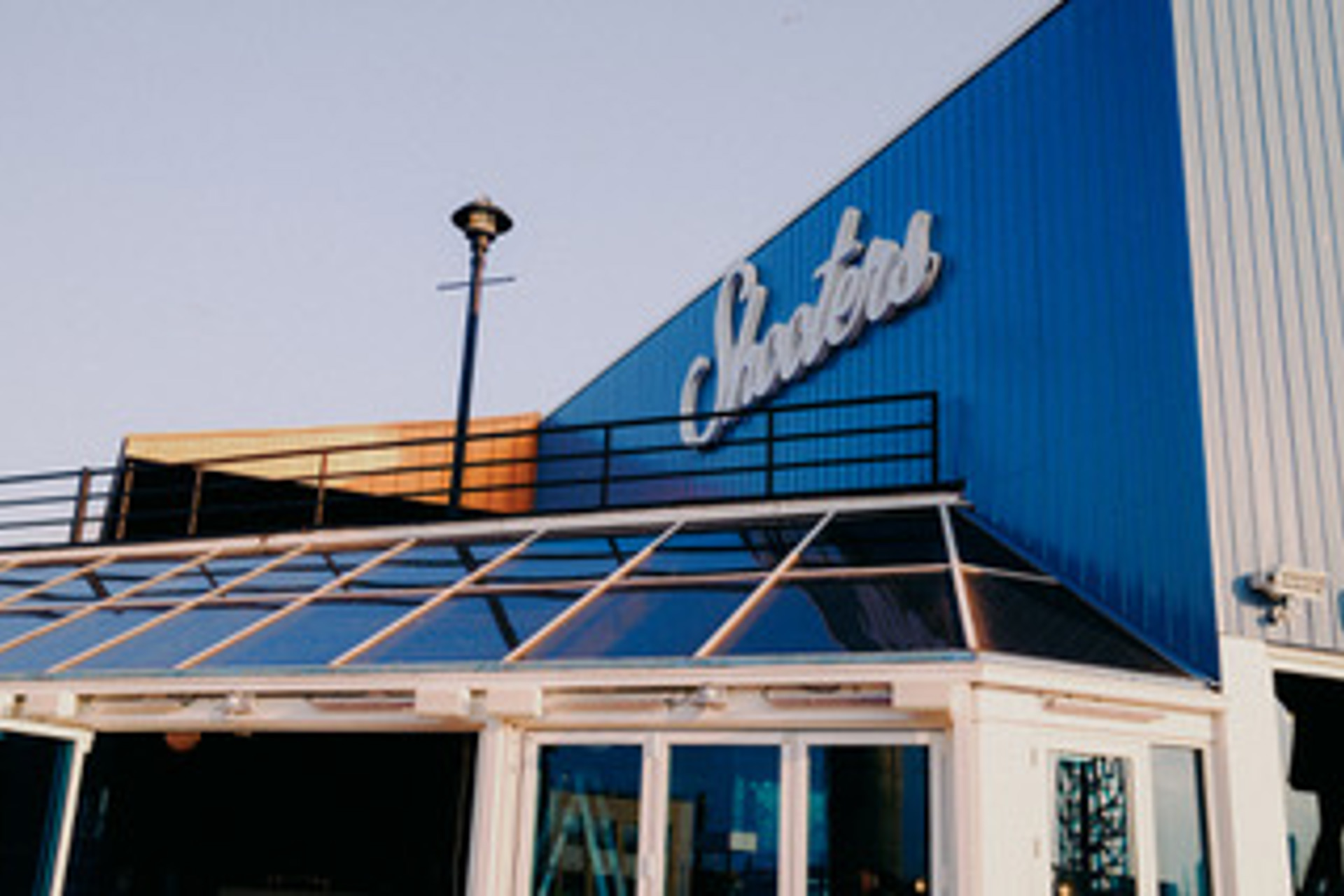 Shooters Reopens With ‘Coastal Cleveland’ Menu and Live Music Programming