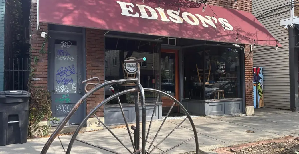 PHOTOGRAPHED BY VINCE GRZEGOREK