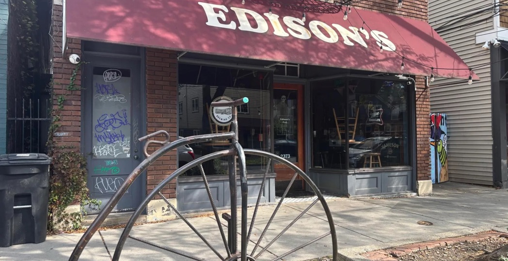 PHOTOGRAPHED BY VINCE GRZEGOREK