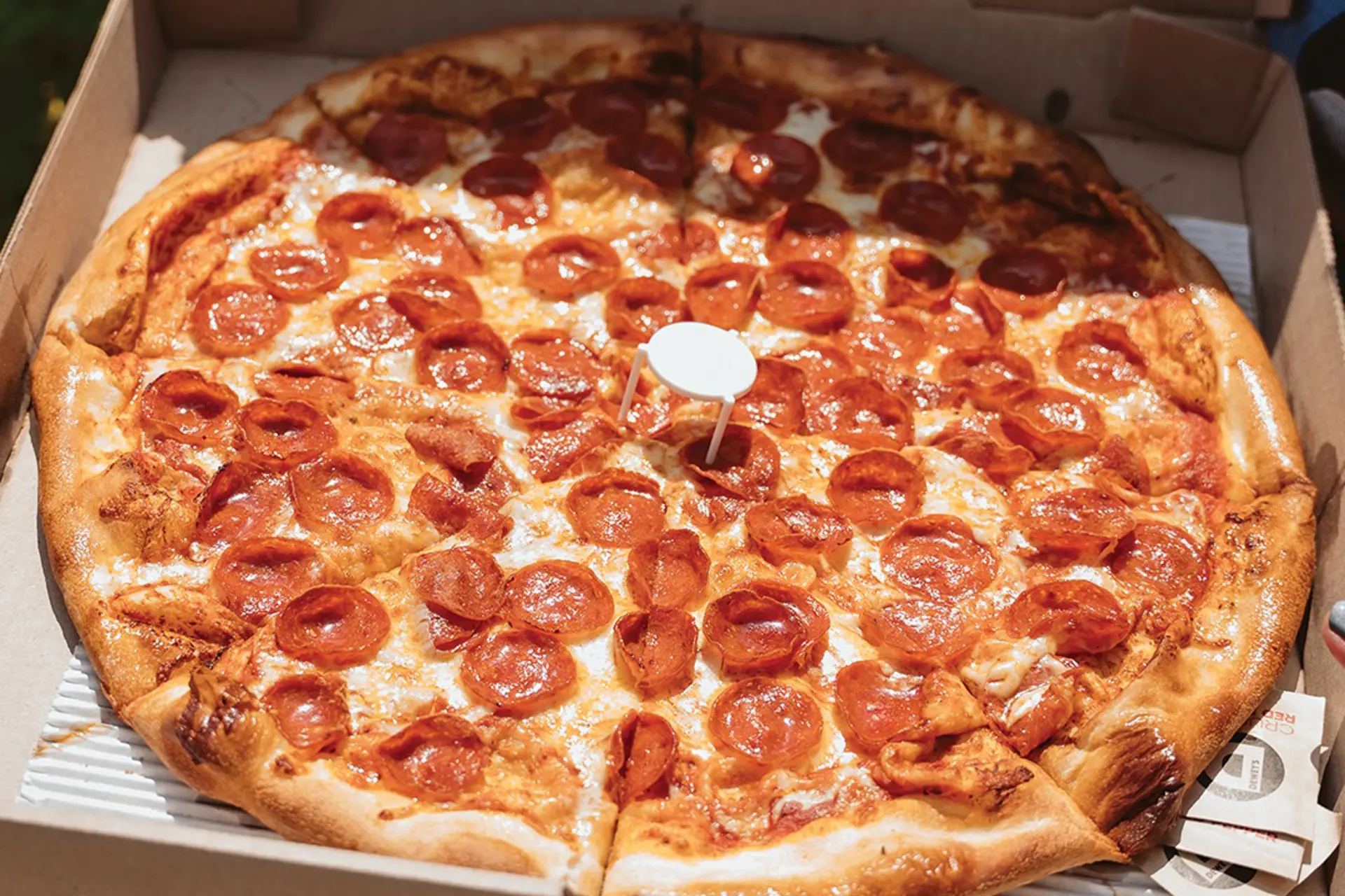 Dewey's Pizza Lakewood Cleveland Northeast Ohio 