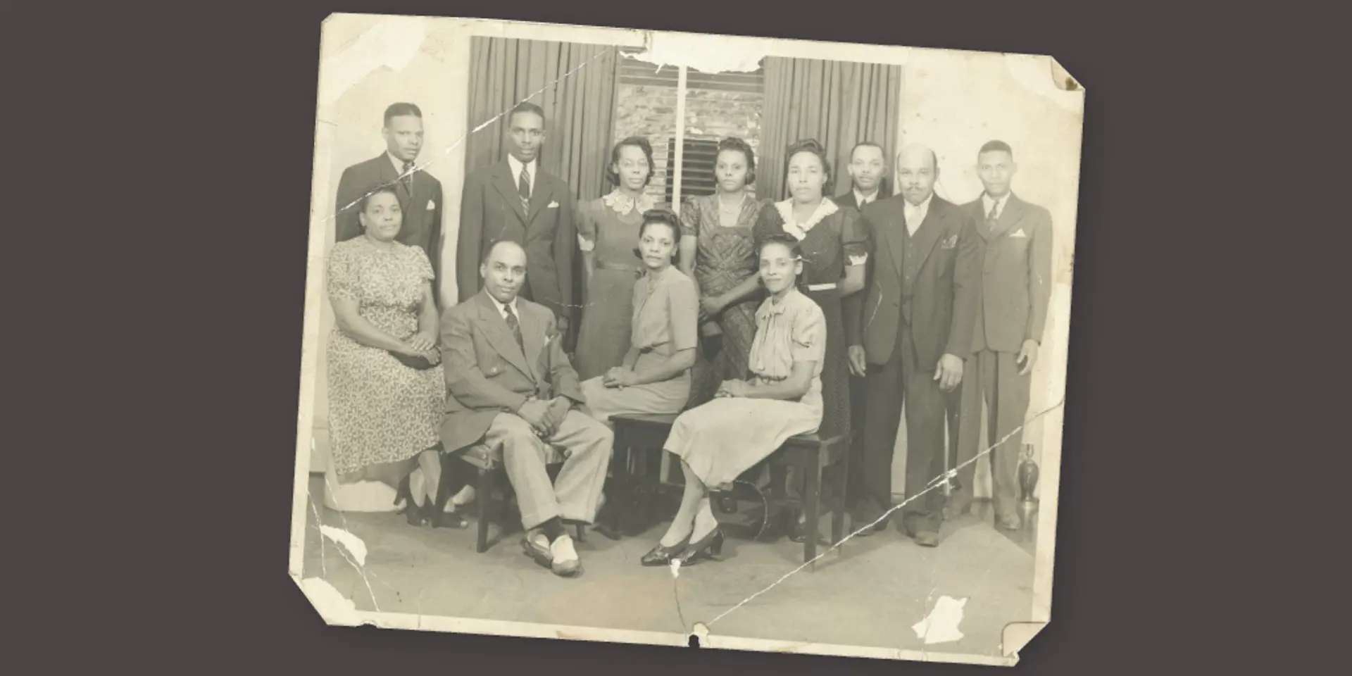 Lessie Brown (center) was the seventh of 12 children.