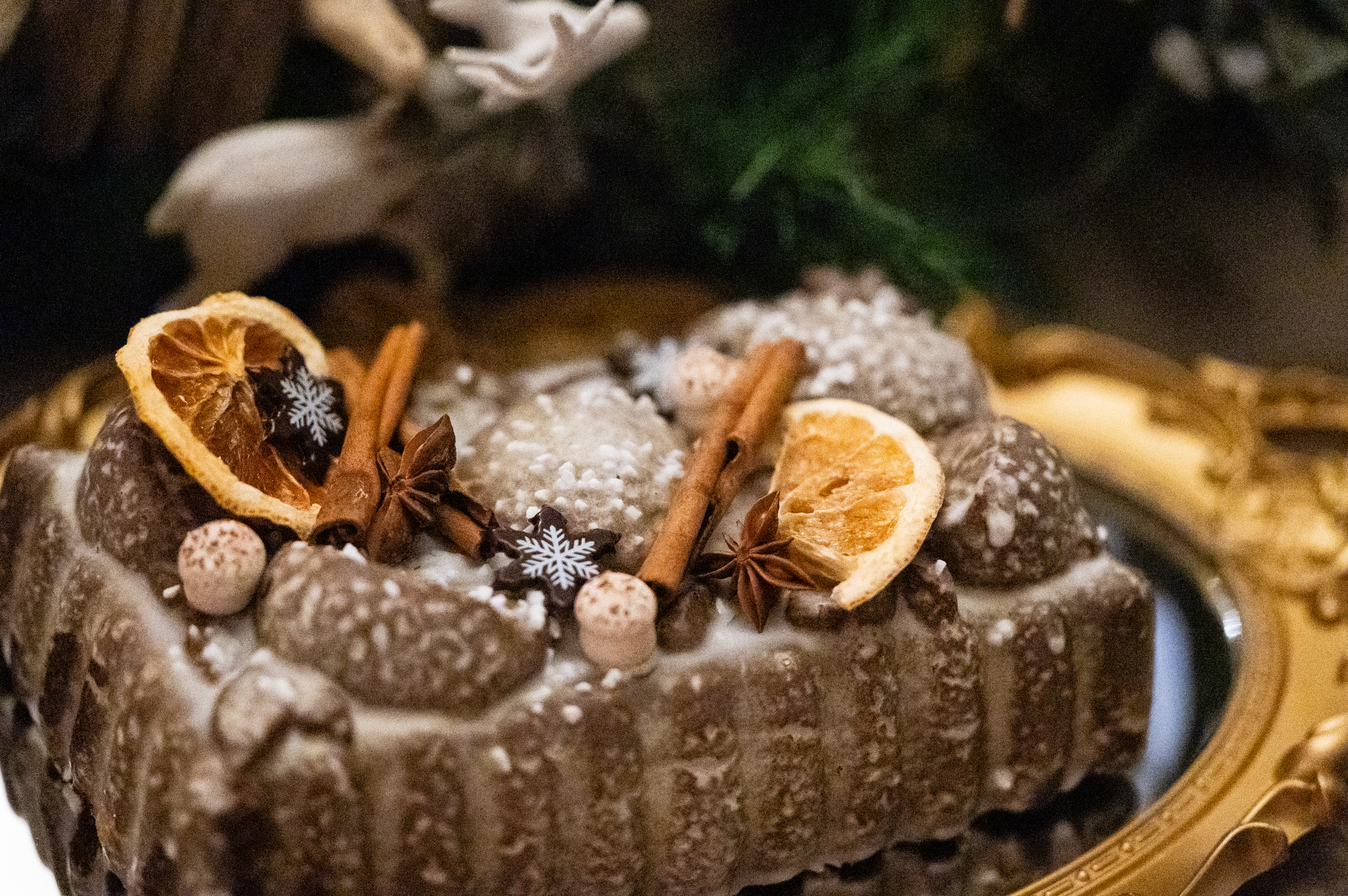 Table 45 Christmas Dinner 