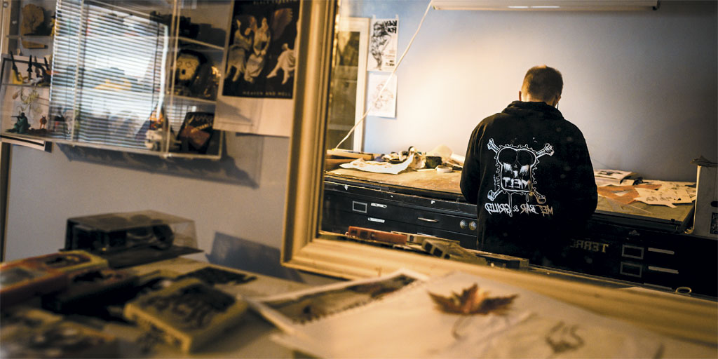 PHOTOGRAPHED BY ANGELO MERENDINO