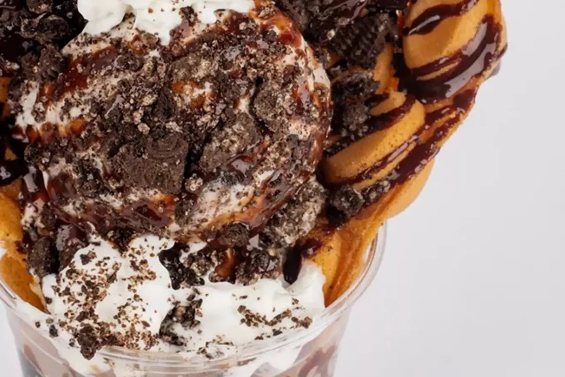 Battr Brings Its Signature Waffles and Crepes to Lakewood This Fall