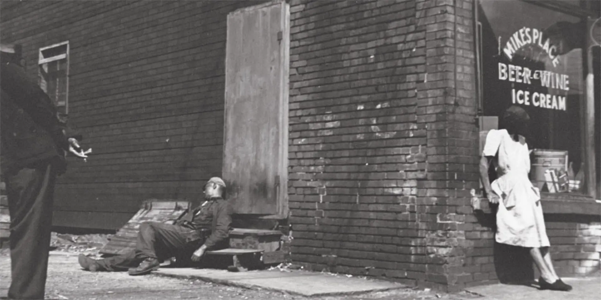 Mike's Place 1947-1955. | PHOTOGRAPHED BY JASPER WOOD