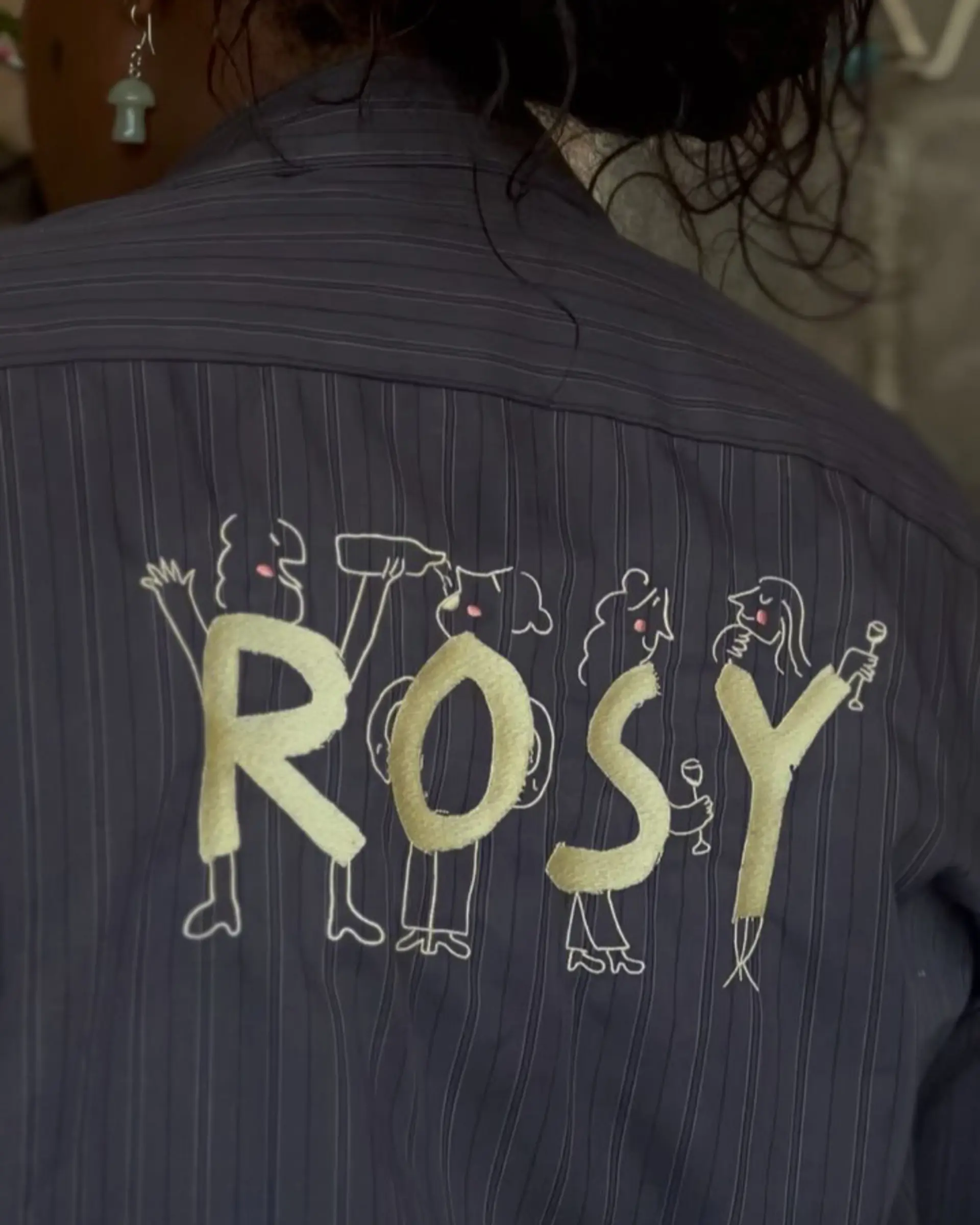 Rosy button-up