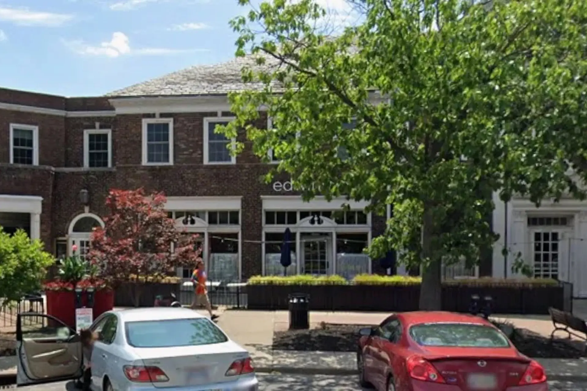 New Seafood Restaurant Sazani Oceana to Open at Shaker Square