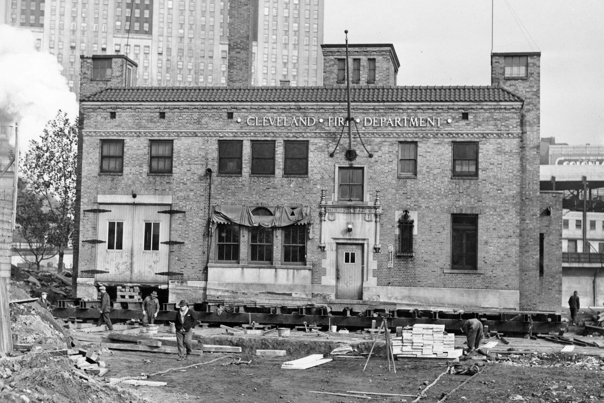 1939: A Cleveland Fire Station Was Picked Up and Moved During Cuyahoga River Improvements