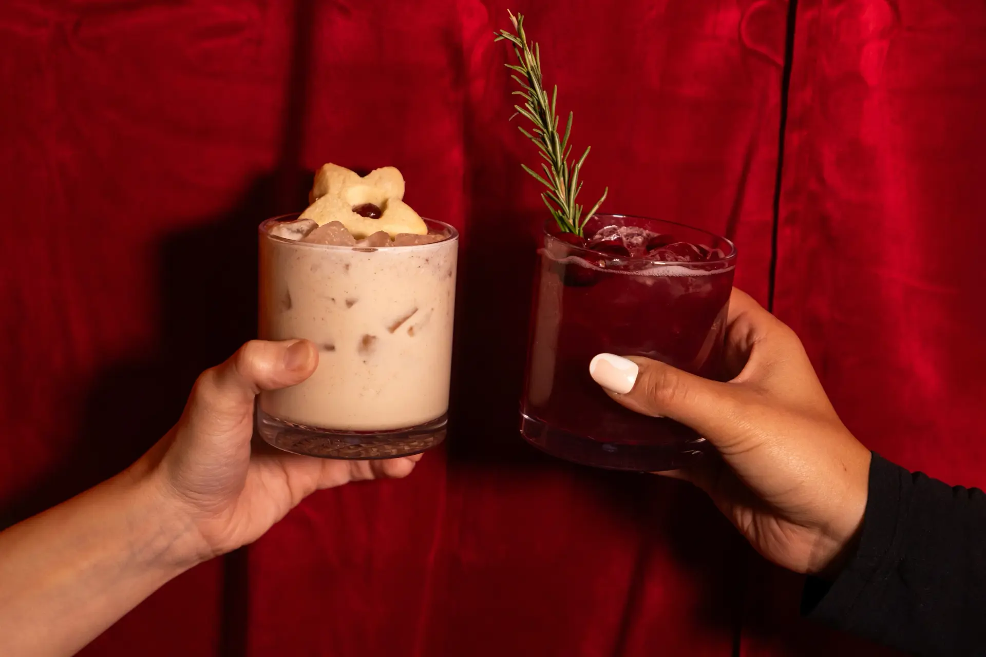 Cleveland's Best Christmas Pop-Up Bars for the Holiday Season