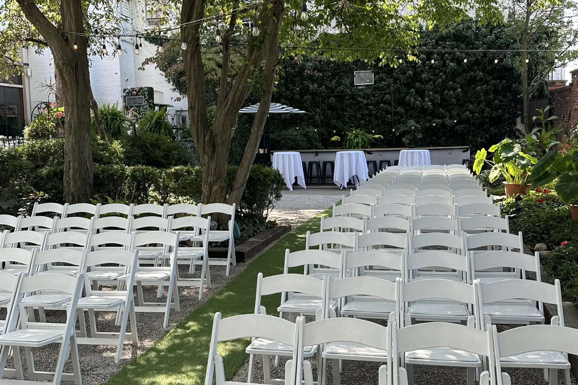 Georgetown | Vosh Nails the Laid-Back Wedding Vibe: Best of the West