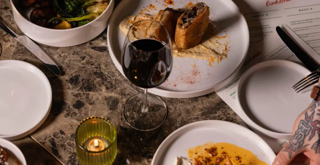 Birdietown | Photographed by Lizzie Schlafer