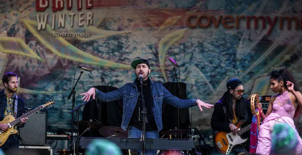 Dillon Stewart, Louis Novotny