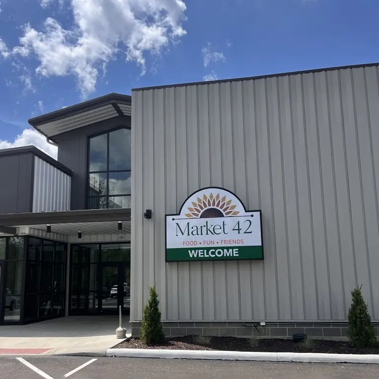 Market 42 Gives Brunswick a Bold New Dining, Entertainment Destination