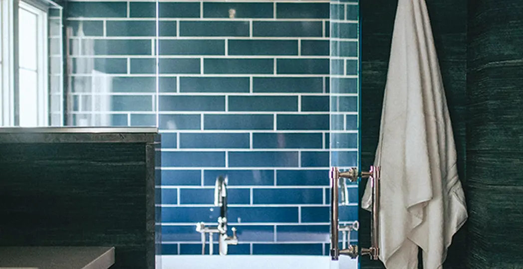 Courtesy Suzuran Photography