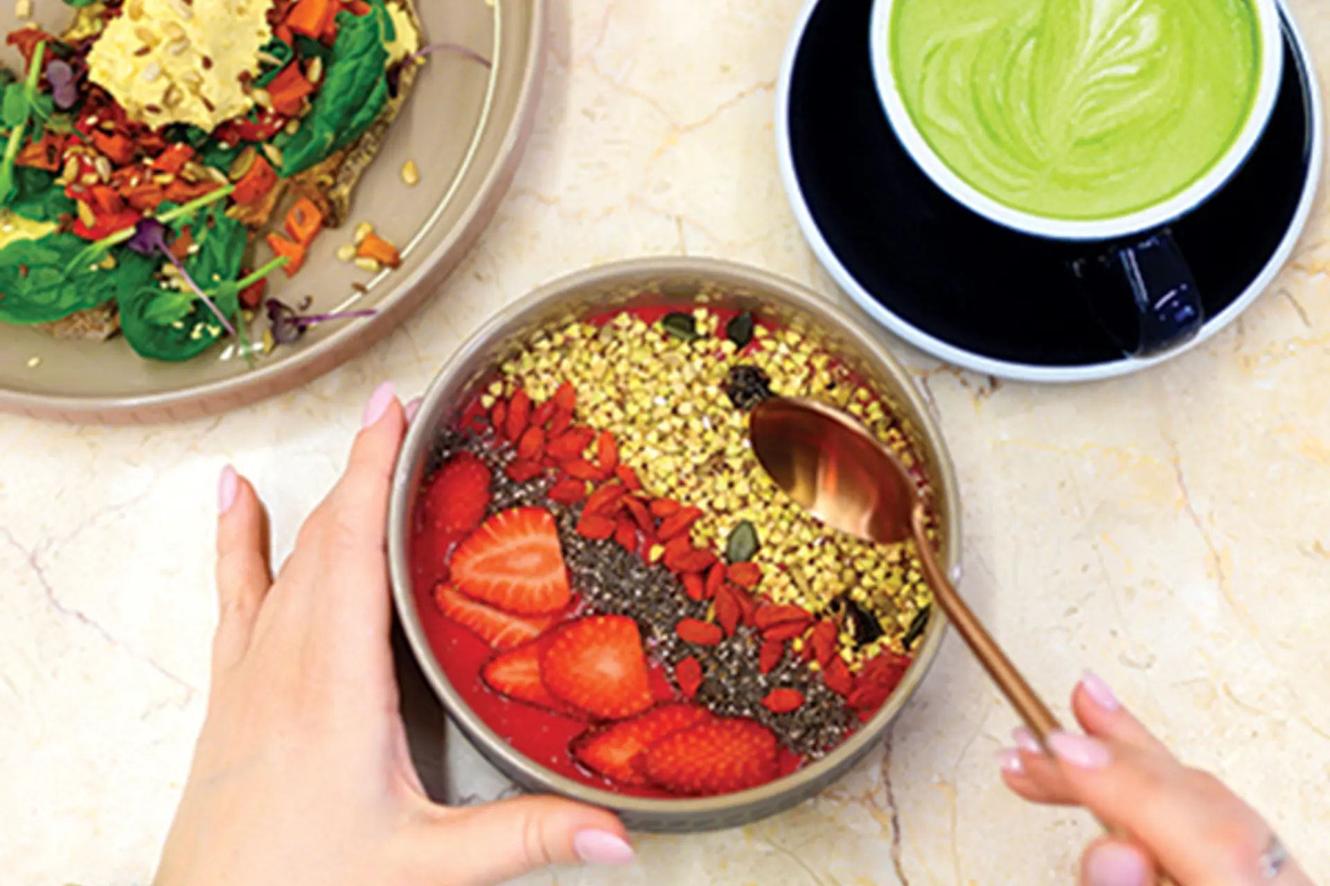 A Guide to Superfoods, Nutrition and Gut Health from Cleveland's Best Doctors