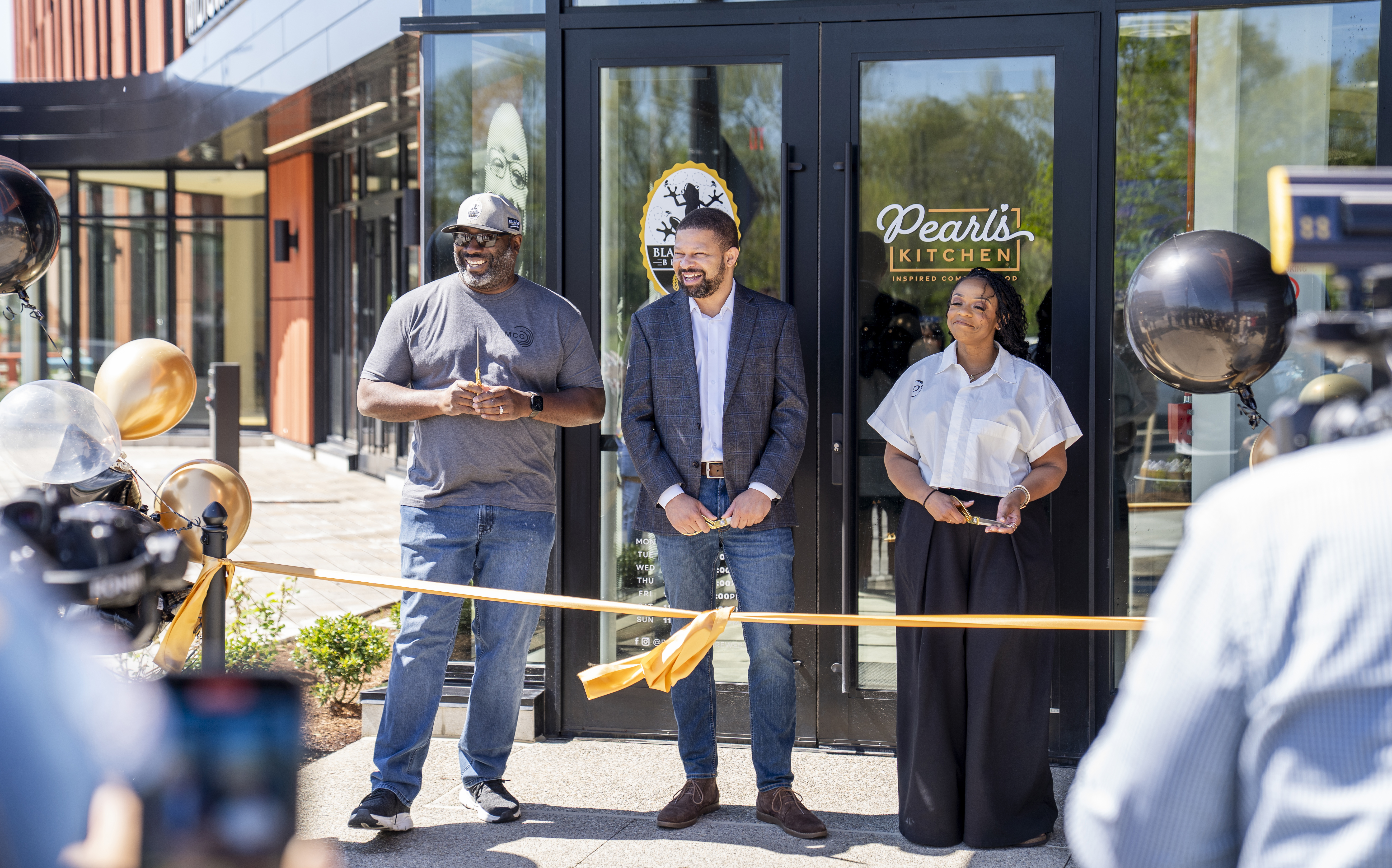 The Food, Beer and Live Music That Elevate the MidTown