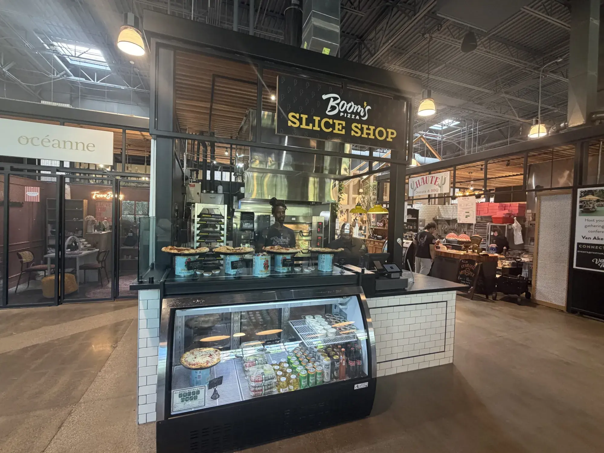 Boom’s Pizza Opens Slice Shop at Van Aken's Market Hall