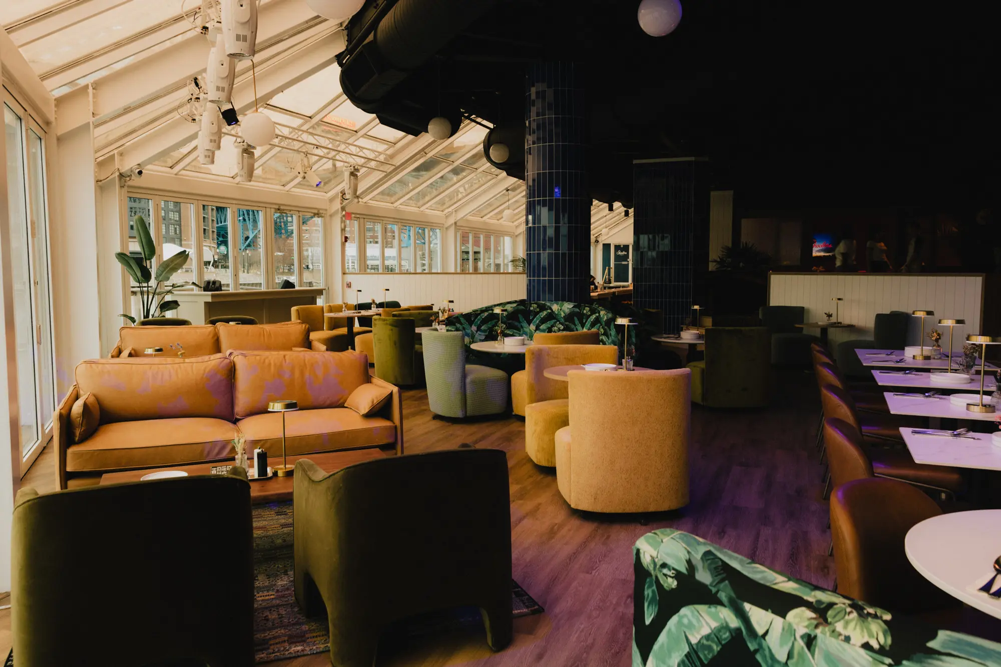 Shooters dining room in Cleveland, Ohio, river front restaurant