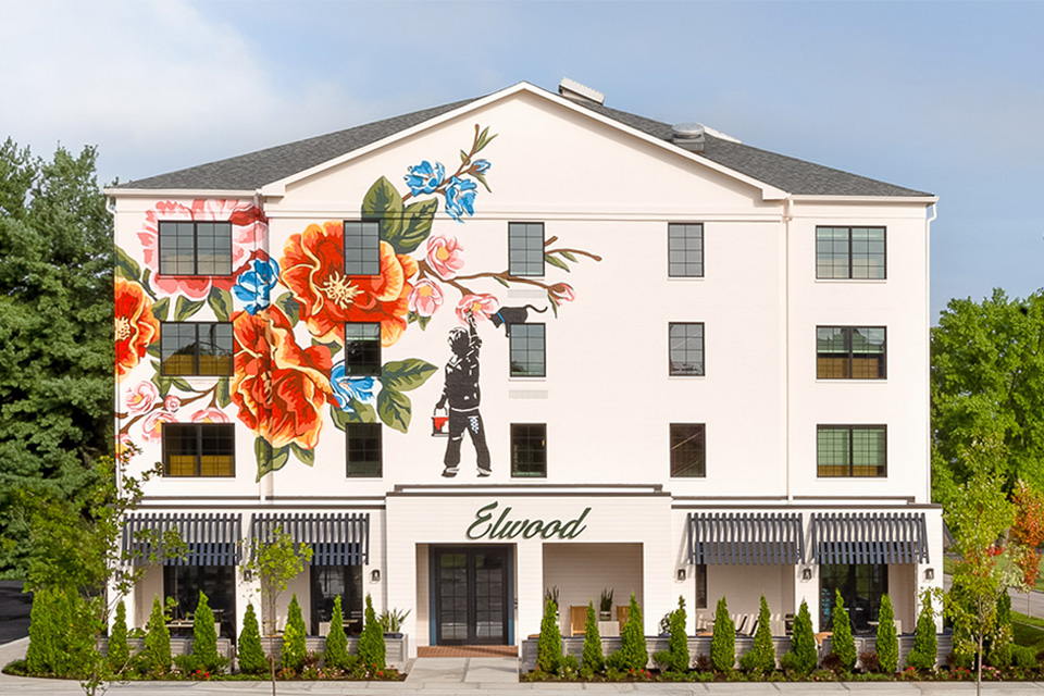 Exterior of the Elwood Hotel & Suites in Lexington, Kentucky (photo by Alyssa Rosenheck) Exterior of the Elwood Hotel & Suites in Lexington, Kentucky (photo by Alyssa Rosenheck)