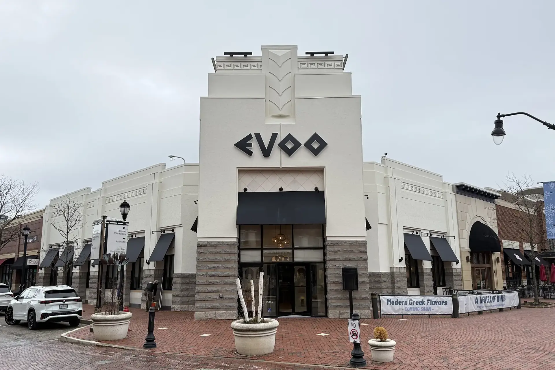 Evoo Brings Greek Flair to Legacy Village: First Look