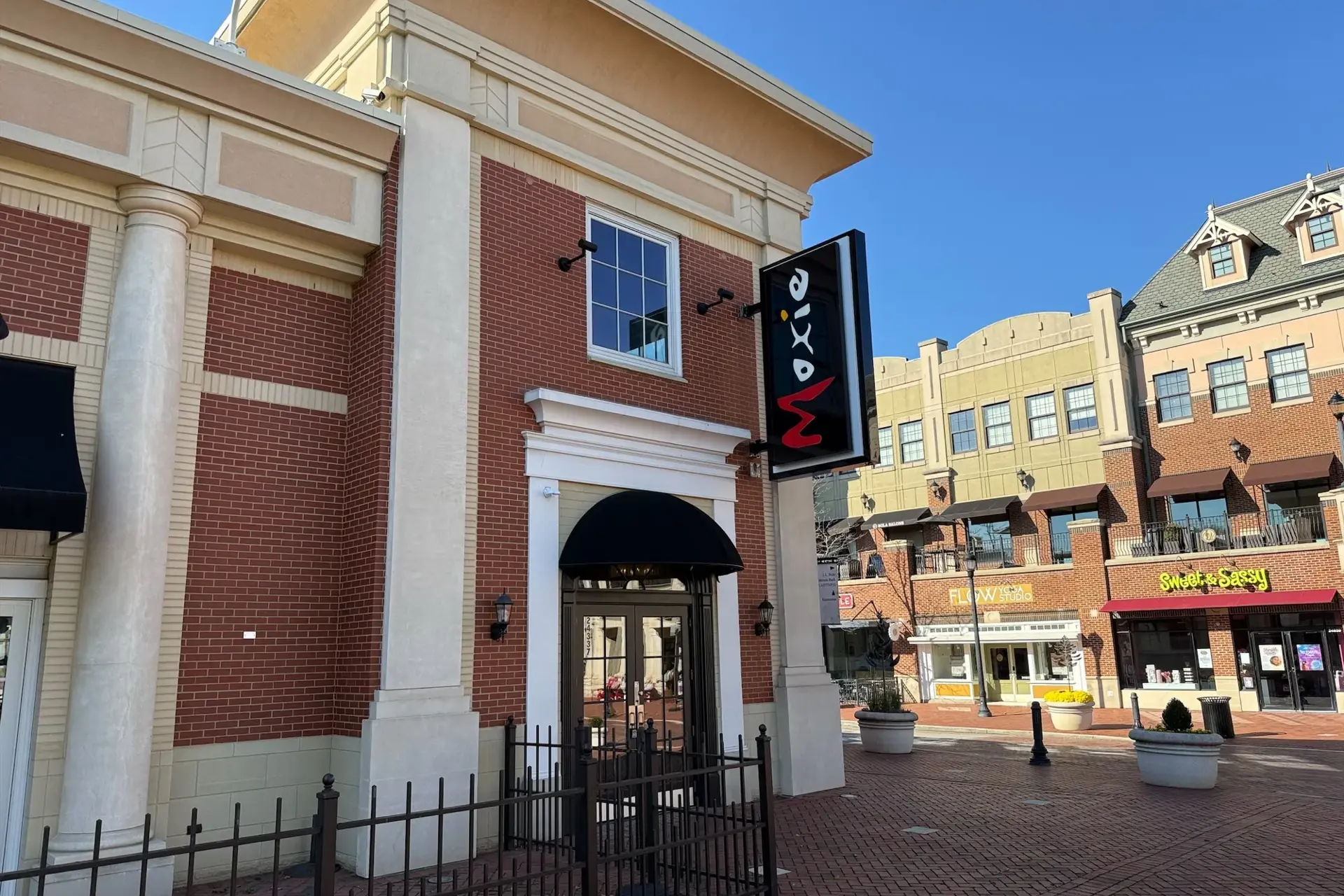 First Look: Moxie, Opening at Legacy Village in Lyndhurst