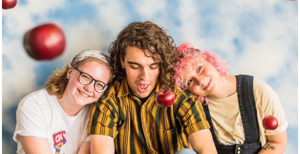 Grumpy Plum Header, Amber Patrick – Grumpy Plum, Geno Ordini – The Buffalo Ryders, Isaac Bixel – The Rosies, Rebecca Aslanis